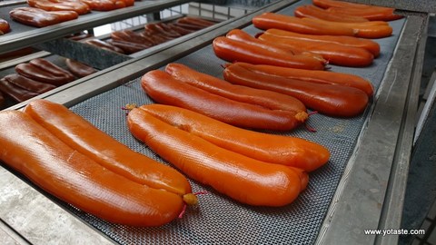 高雄名產野生烏魚子，魚卵飽滿肥美，推薦高雄伴手禮
